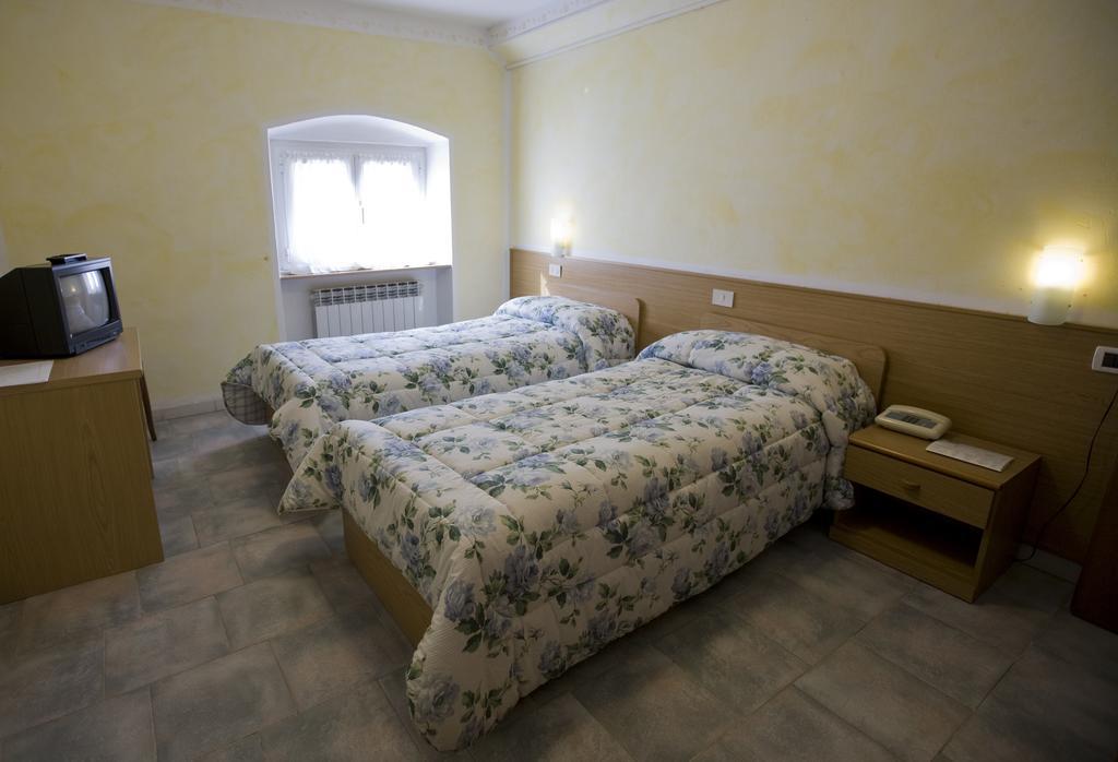 Campo Ligure Albergo Ristorante Turchino מראה חיצוני תמונה